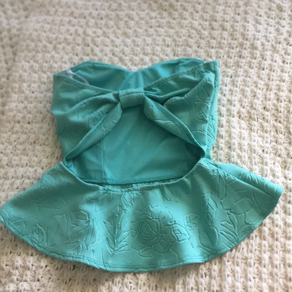 Strapless top!